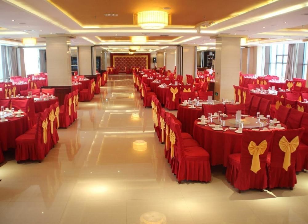 Hua Xin International Hotel Huayin Экстерьер фото
