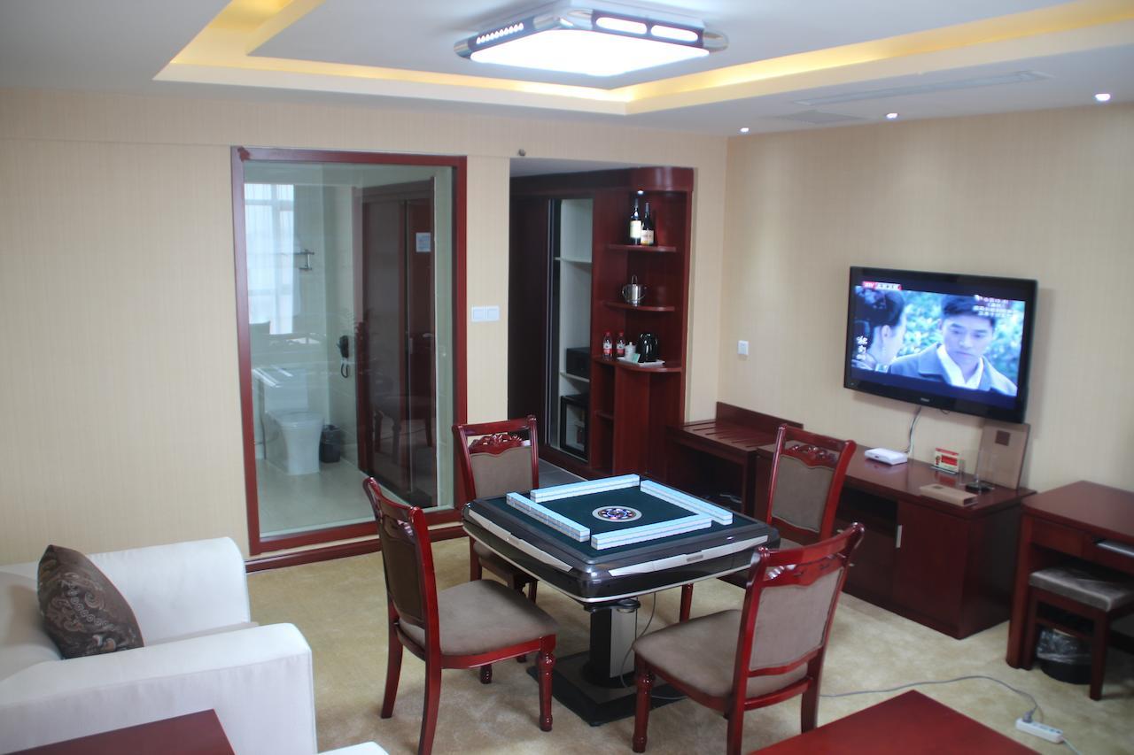Hua Xin International Hotel Huayin Экстерьер фото